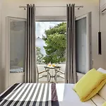 ホテル カリスティ ＆ スイーツ 4*