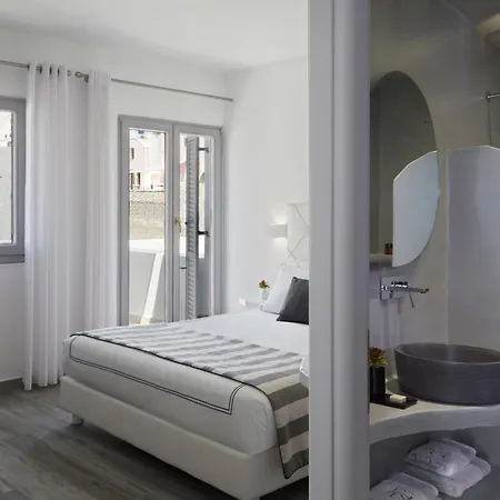 カリスティ ＆ スイーツ ホテル 4*