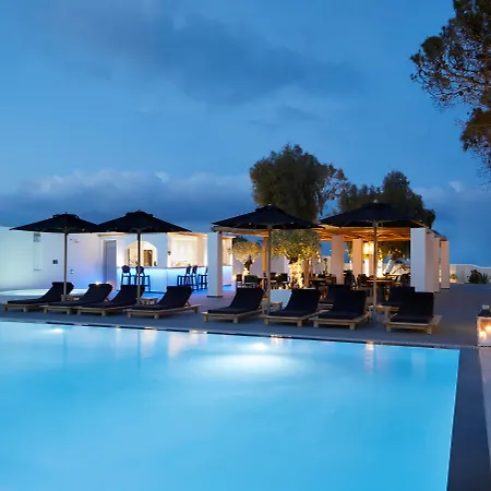 Kalisti & Fira (Santorini)